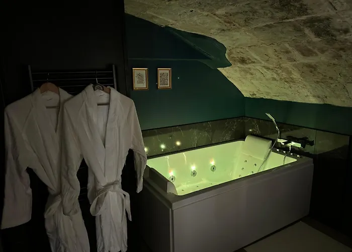 Le Du Donjon- Gare * Rouen